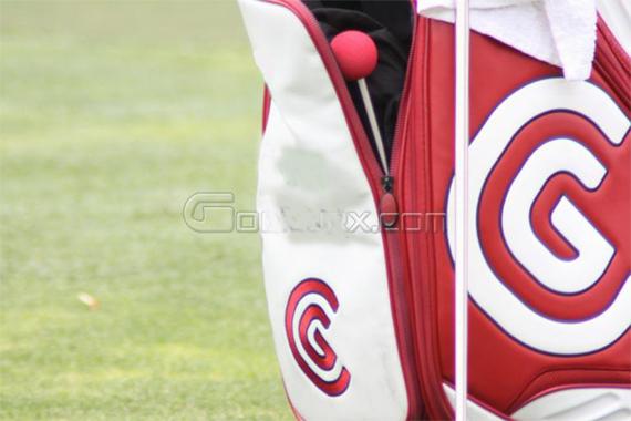 PGA Tour Pro with TALY MIND Set in Bag